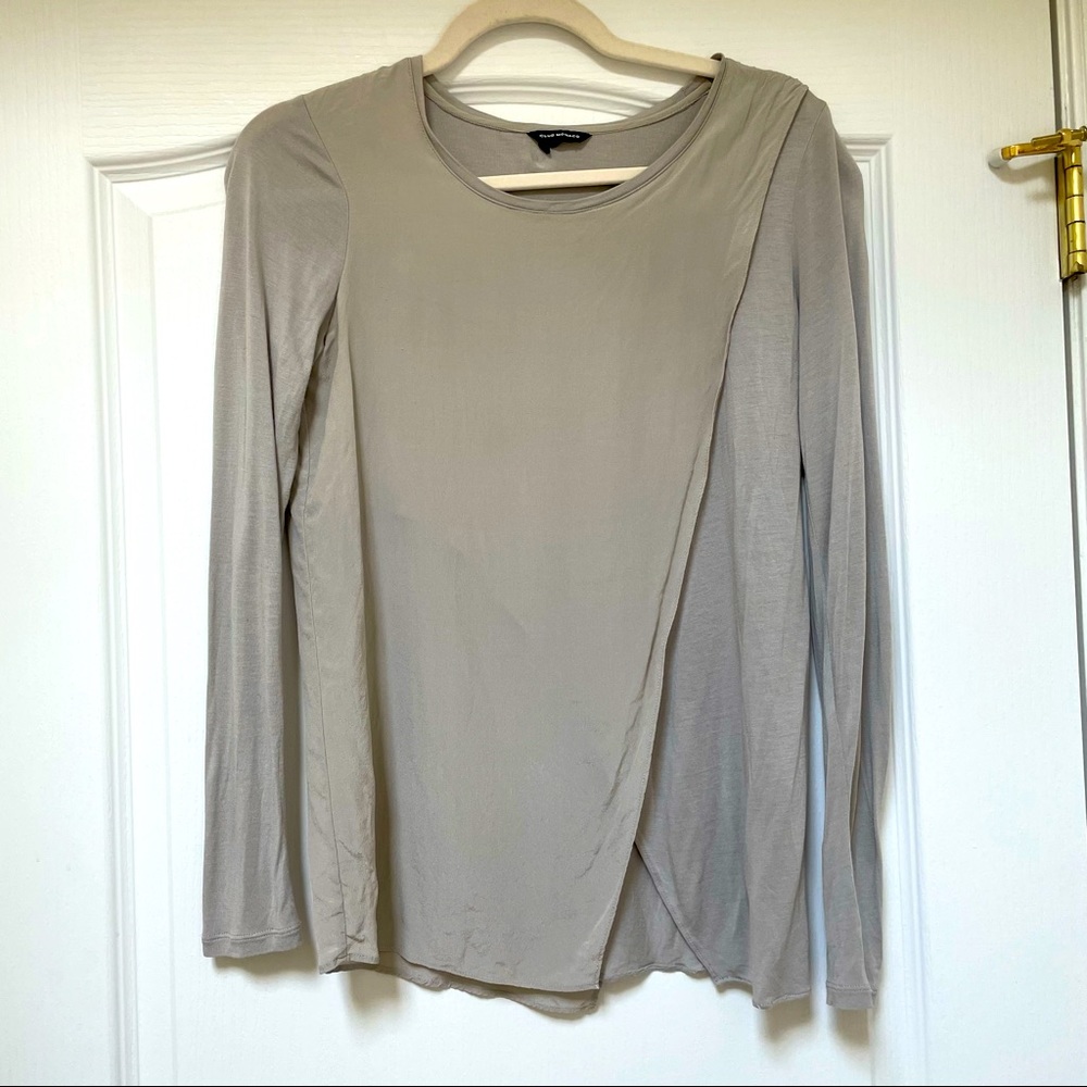 Club Monaco Grey Top Blouse
